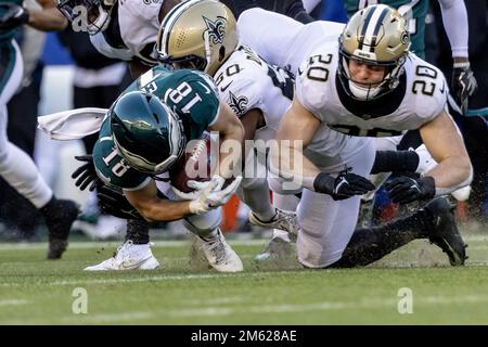 Philadelphia Eagles wide receiver Britain Covey (18) heads to the field  before an NFL football game against the Minnesota Vikings on Thursday,  Sept. 14, 2023, in Philadelphia. (AP Photo/Matt Slocum Stock Photo - Alamy