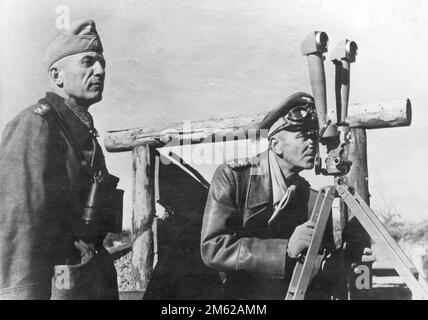 General Friedrich Paulus observing the situation at the front through the Scherenfernrohr SF09 scissor binoculars. Next to him is General Hermann Hoth. Paulus was the general with overall command of the 6th Army which was entirely lost at Stalingrad. Hoth was a Panzer Army leader Stock Photo