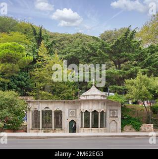 Istanbul, Turkey - October 13, 2017: Muslim girls enter to Haci Besir Aga  mosque after visiting the madrasa. The mosque and madrasa was built in 1745  Stock Photo - Alamy