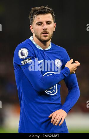 mason-mount-19-of-chelsea-