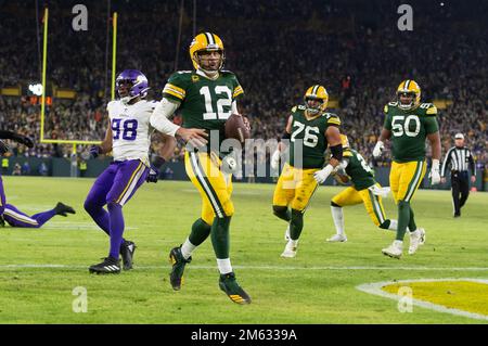 GREEN BAY, WI - JANUARY 01: Green Bay Packers quarterback Aaron Rodgers  (12) warms up during a game between the Green Bay Packers and the Minnesota  Vikings on January 1, 2023 at