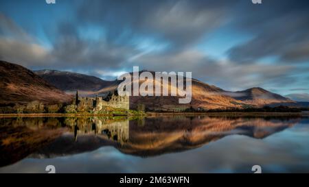 Kilchurn Castle near Oban,  Historic Scottish Castle reflected in the loch. Close to Glasgow and Glencoe, famous for whiskey distilleries Stock Photo