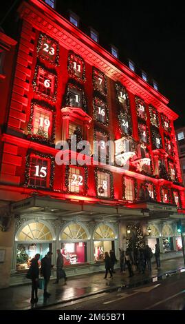 Fortnum and Mason's famous staircase Stock Photo - Alamy