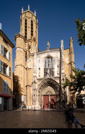 Aix-en-Provence, Kathedrale Saint-Sauveur, Gotische Westfassade Stock Photo