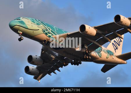 Aviation 1:400 ANA A380-800 JA382A 全日空 www.JetCollector.com: JC WINGS ANA - All Nippon A380-800