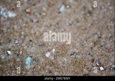 Close-up of rock salt for ice melting Stock Photo - Alamy