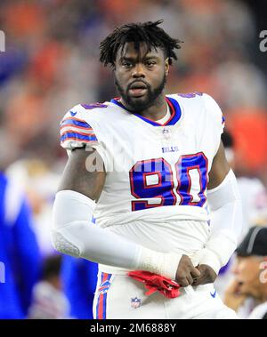 Buffalo Bills defensive end Shaq Lawson (90) runs during an NFL ...