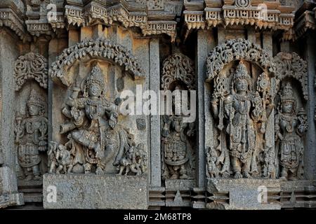 10 31 2009 Ancient stone carving of mythological gods in Chennakesava templeor Keshava Somnathpur Temple,Mysore,India. Stock Photo