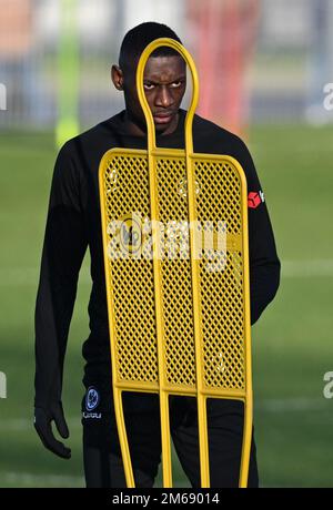 03 January 2023, Hessen, Frankfurt/Main: Randal Kolo Muani takes part in Eintracht Frankfurt's training kick-off at the stadium. Photo: Arne Dedert/dpa Stock Photo