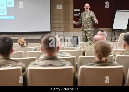 Major General Al Dohrmann, North Dakota National Guard adjutant general speaks to soldiers of the 1-188th Air Defense Artillery Regiment at a town hall meeting at the Grand Forks, North Dakota Armory on April 20, 2022.  General Dohrmann discussed the North Dakota National Guard’s strategic plan and answered soldiers’ questions during the meeting Stock Photo