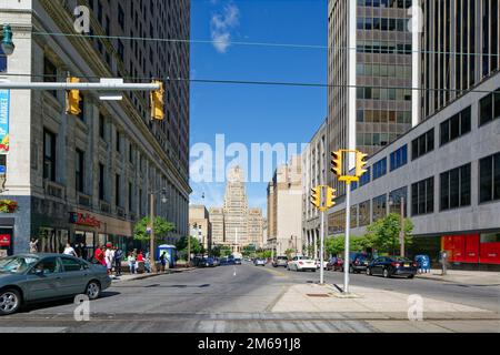 Buffalo City Hall, seen here at the end of Court Street, is an Art Deco landmark at 65 Niagara Square, built in 1932 to plans by Dietel, Wade & Jones. Stock Photo