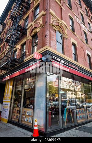 Tenement Museum in The Bowery, a historic neighbourhood  in the Lower East Side of Manhattan, New York City, USA Stock Photo