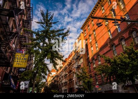 Historical buildings, The Bowery, a historic neighbourhood  in the Lower East Side of Manhattan, New York City, USA Stock Photo