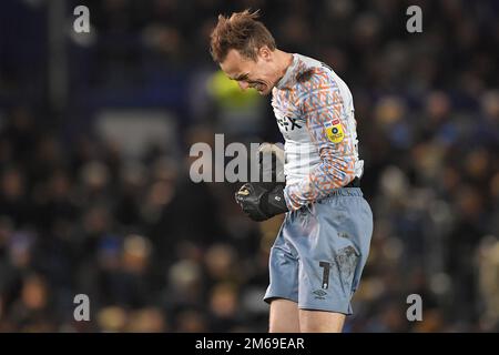 Christian Walton of Ipswich Town celebrates the equalising goal scored by Cameron Burgess of Ipswich Town to make it 1-1 - Portsmouth v Ipswich Town, Sky Bet League One, Fratton Park, Portsmouth, UK - 29th December 2022  Editorial Use Only - DataCo restrictions apply Stock Photo