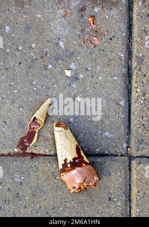 Bad Day For Ice Cream Stock Photo - Download Image Now - Ice Cream, Ice  Cream Cone, Bad Luck - iStock