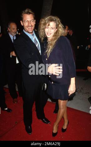 Perry king  and wife Jamie Elvidge attend the 'For the Boys' Beverly Hills Premiere on November 14, 1991 at Academy Theatre in Beverly Hills, California Credit: Ralph Dominguez/MediaPunch Stock Photo