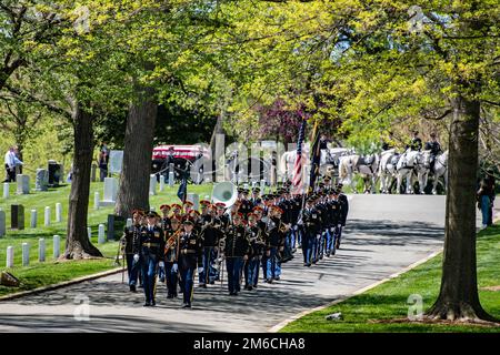 https://l450v.alamy.com/450v/2m6cha8/soldiers-from-the-3d-us-infantry-regiment-the-old-guard-the-3d-us-infantry-regiment-caisson-platoon-and-the-us-army-band-pershings-own-conduct-military-funeral-honors-with-funeral-escort-for-us-army-sgt-elwood-m-truslow-in-section-33-of-arlington-national-cemetery-arlington-va-april-22-2022-from-the-defense-powmia-accounting-agency-dpaa-press-release-in-late-1950-truslow-was-a-member-of-company-l-3rd-battalion-31st-infantry-regiment-7th-infantry-division-he-was-reported-missing-in-action-on-dec-12-1950-after-his-unit-was-attacked-by-enemy-forces-as-the-2m6cha8.jpg