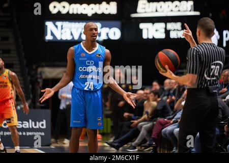 Valencia, Spain. 03rd Jan, 2023. Lasan Kromah of Carplus Fuenla seen during the J14 Liga Endesa at Fuente de San Luis Sport Hall. Valencia Basket 92:86 Carplus Fuenla (Photo by Vicente Vidal Fernandez/SOPA Images/Sipa USA) Credit: Sipa USA/Alamy Live News Stock Photo