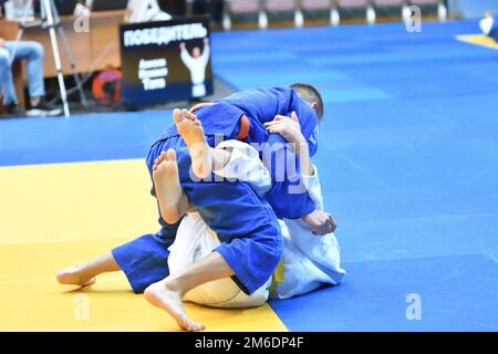 Orenburg, Russia - October 21, 2017: Boys compete in Judo at the all-Russian Judo tournament among b Stock Photo
