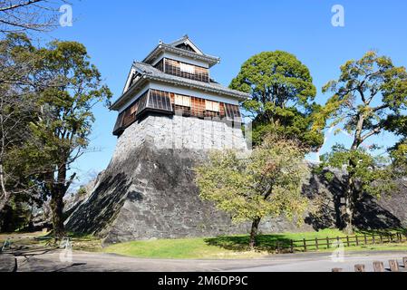 Kumamoto Castle during construction works after an earthquake in 2016,  a large and well fortified wooden castle Stock Photo
