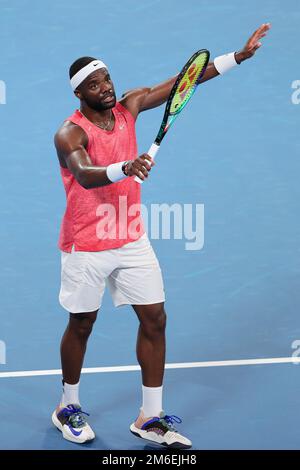 Sydney, Australia. 04th Jan, 2023. Frances Tiafoe of USA celebrates defeating Daniel Evans of Great Britain at the United Cup City Finals Day 7 at Ken Rosewall Arena, Sydney Olympic Park Tennis Centre, Sydney, Australia on 4th January 2023. Photo by Peter Dovgan. Editorial use only, license required for commercial use. No use in betting, games or a single club/league/player publications. Credit: UK Sports Pics Ltd/Alamy Live News Stock Photo