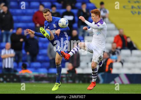 Krystian Bielik of Birmingham City and Jack Colback of Newcastle United battle for possession - Birmingham City v Newcastle United, Sky Bet Championship, St Andrew's, Birmingham - 18th March 2017. Stock Photo