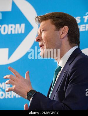London ,United Kingdom 04/01/23. Richard Tice leader of Reform UK sets out a challenge to the Tories for 2023 at a press conference at the Conrad Hote Stock Photo
