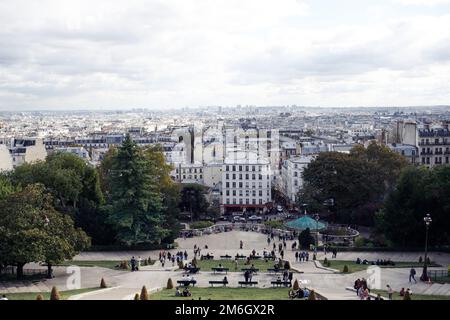 Paris, parisienne, horizon, skyline, metropolis, french, france, clouds, Tourists, Tourism, view, viewing point, viewpoint, look, out, cityscape, land Stock Photo