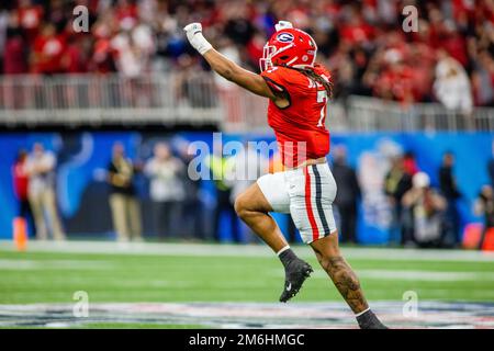 January 1, 2023: Georgia Bulldogs linebacker Marvin Jones Jr. (7)  celebrates after a missed field goal by Ohio State Buckeyes during the  second half of the 2022 Chick-fil-a Peach Bowl at Mercedes-Benz