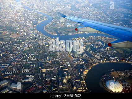The span of the aircraft over the city Stock Photo