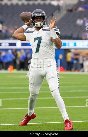 Seattle Seahawks quarterback Geno Smith (7) against the Los Angeles Rams during a NFL football game, Sunday, Dec. 4, 2022, in Inglewood, Calif at Sofi Stock Photo