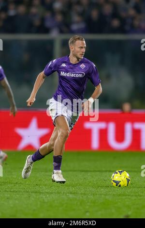 Florence, Italy. January 4, 2023 Lucas Martinez Quarta (Fiorentina) during  the Italian Serie A match between Fiorentina 1-1 Monza at Artemio Franchi  Stadium on January 4, 2023 in Florence, Italy. Credit: Maurizio