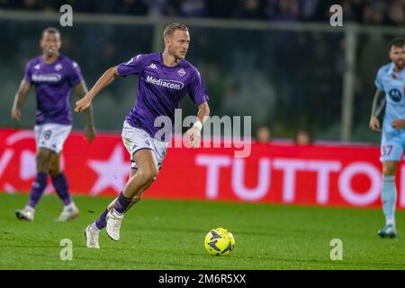 Florence, Italy. January 4, 2023 Lucas Martinez Quarta (Fiorentina) during  the Italian Serie A match between Fiorentina 1-1 Monza at Artemio Franchi  Stadium on January 4, 2023 in Florence, Italy. Credit: Maurizio