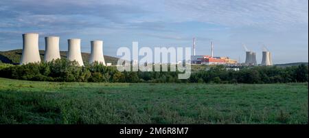 Panoramic view of nuclear power plant with wheat field Nuclear power ...