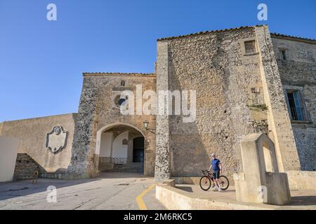 Eingang, Klosteranlage Santuario de San Salvador, Mallorca, Spanien Stock Photo