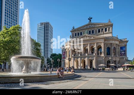 Lucae Fountain by Edwin Hueller, fountain with fountain in front of the Alte Oper opera house by Richard Lucae from the Wilhelminian period, city Stock Photo
