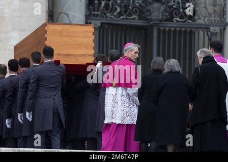 The coffin of the late Pope Emeritus Benedict XVI during the funeral ...