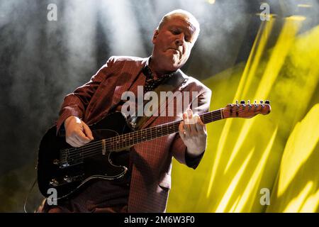 GUILDFORD, ENGLAND: Dr John Cooper Clarke and Squeeze perform on stage at G Live. Featuring: Glenn Tilbrook Where: Guildford, United Kingdom When: 29 Nov 2022 Credit: Neil Lupin/WENN Stock Photo