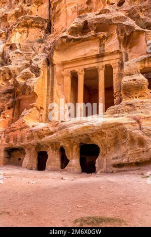 Triclinium at Little Petra, Siq al-Barid, Jordan Stock Photo