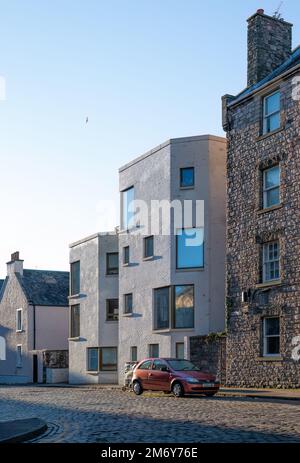 Edinburgh, Scotland, UK - Simon Square housing by Fraser / Livingstone Architects Stock Photo