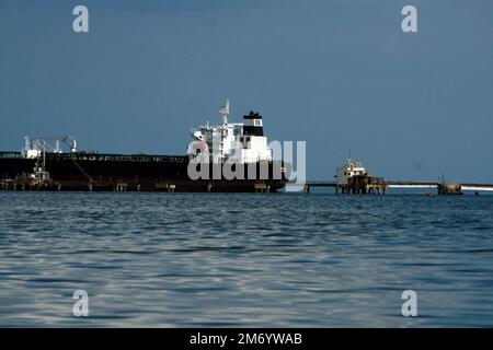 Two oil tankers, the Kerala and Fiorella, load crude oil at the Bajo Grande Refinery facilities, on Lake Maracaibo today, Thursday, January 5, 2023, in Zulia, Venezuela. The US oil company, Chevron Corp, sent two ships to Venezuela to acquire the first shipment of crude oil, after four years. One of them bound for the Pasacagoula refinery, Mississippi in the United States. The shipment of these vessels is given. after the US authorization to Chevron, through the General License of Venezuela (GL) 41, valid for six months. To resume 'limited operations' in the country, and which will be automati Stock Photo