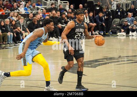 Orlando, Florida, USA, January 5, 2023, Orlando Magic forward Admiral Schofield #25 dribbles the ball forward in the first half at the Amway Center.  (Photo Credit:  Marty Jean-Louis) Stock Photo