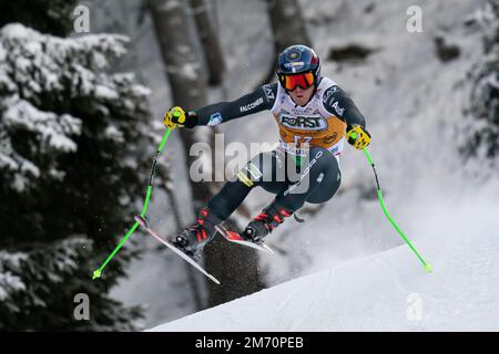 Val Gardena, Italy. 17th Dec, 2022. SCUSSEL Federico Forerunners in the ...