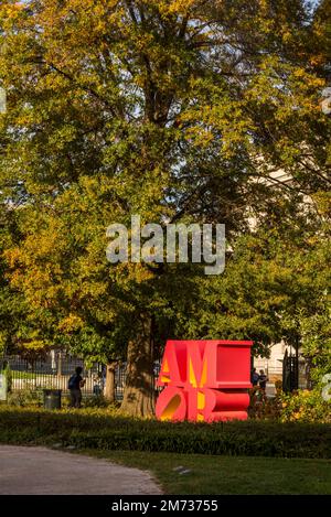 Robert Indiana: Amor, 1998, National Gallery of Art – Sculpture Garden, Washington, D.C., USA Stock Photo