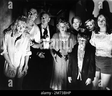 STELLA STEVENS ERNEST BORGNINE JACK ALBERTSON SHELLEY WINTERS RED BUTTONS ERIC SHEA CAROL LYNLEY and PAMELA SUE MARTIN in THE POSEIDON ADVENTURE 1972 director RONALD NEAME novel Paul Gallico costume design Paul Zastupnevich music John Williams Irwin Allen Productions / A Ronald Neame Film / Kent Productions / Twentieth Century Fox Stock Photo