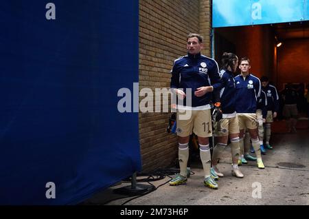 Leicester City's Marc Albrighton and team-mates make their way out onto the pitch for the Emirates FA Cup third round match at MEMS Priestfield Stadium, Gillingham. Picture date: Saturday January 7, 2023. Stock Photo