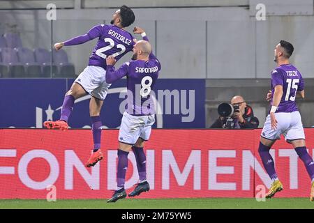 Florence, Italy. 03rd Apr, 2022. Nicolas Gonzalez (ACF Fiorentina)  celebrates after scoring a goal during ACF Fiorentina vs Empoli FC, italian  soccer Serie A match in Florence, Italy, April 03 2022 Credit