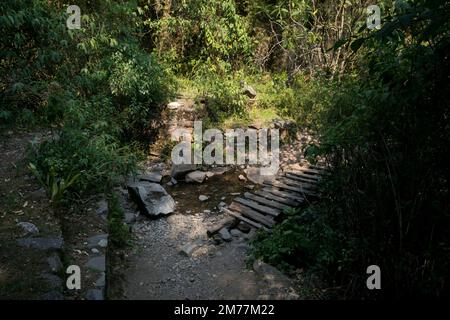 Hike through the Apurímac canyon to the ruins of Choquequirao, an Inca archaeological site in Peru, similar in structure to Machu Picchu Stock Photo