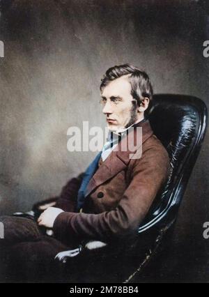Joseph Dalton Hooker, né le 30 juin 1817 à Halesworth et mort le 10 décembre 1911 à Sunningdale, est un explorateur et botaniste britannique. Sir John Dalton Hooker, c.1855 Stock Photo