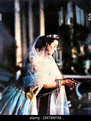 L'imperatrice Eugenie (1826-1920, nee Eugenia Maria de Montijo de Guzman) femme de NapoleonIII, ici en priere, d'apres la photo de Gustave Le Gray, 1856 Stock Photo